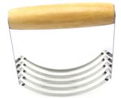 Small kitchen utensils and appliances